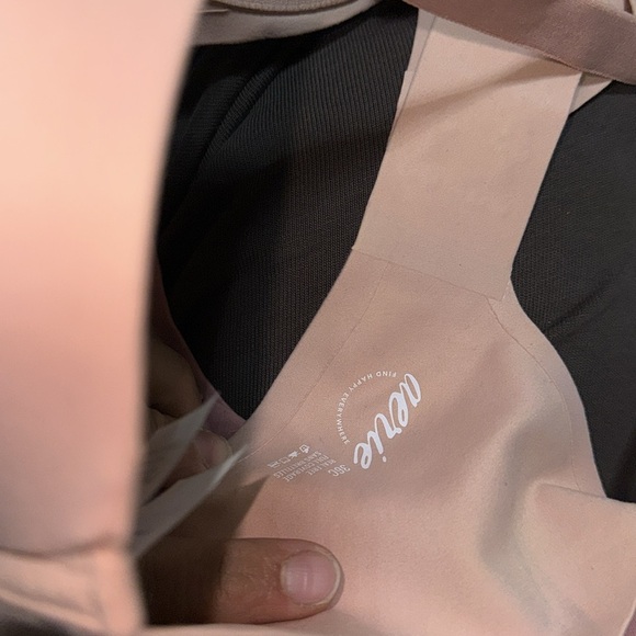 Aerie full coverage bra in pink - Picture 4 of 5